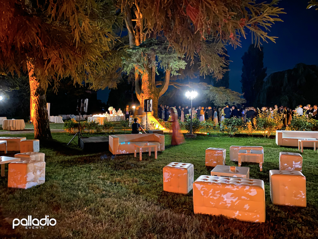 arredi accessori illuminazione eventi privati noleggio arredi accessori illuminazione eventi privati noleggio