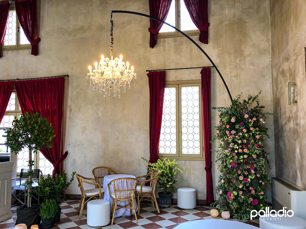 lampadari candelier noleggio luci eventi matrimoni service allestimenti luminosi illuminazione led