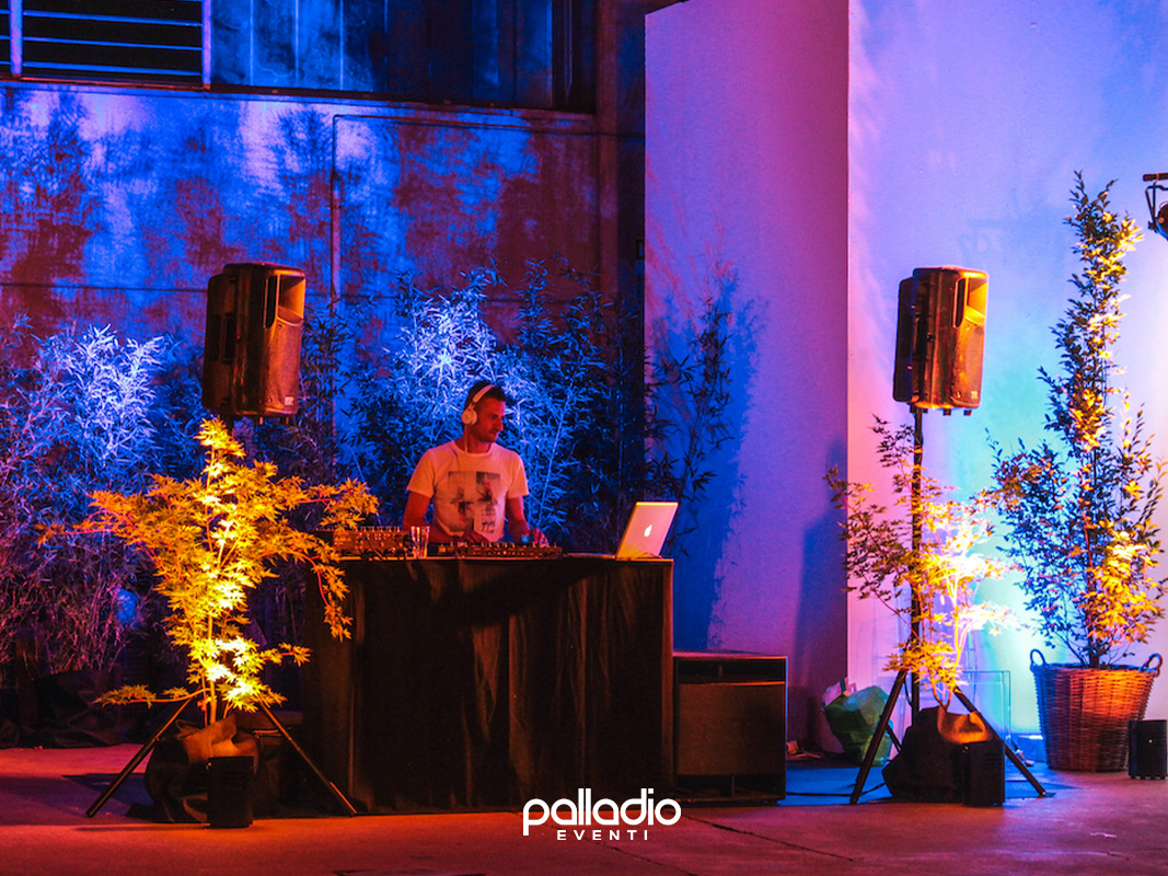 musica con dj per matrimoni eventi aziendali servizio deejay gruppi live musica con dj per matrimoni eventi aziendali servizio deejay gruppi live