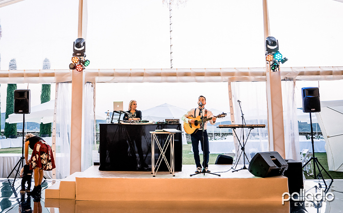 service noleggio musica dj per matrimoni gruppi dal vivo